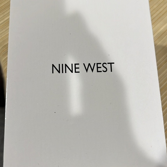 NINE WEST WATCH NEW - NW/1980GYRG